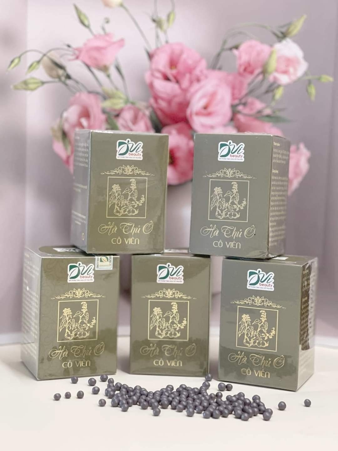 Tại sao hà thủ ô viên D’vi Nature lại trị tóc bạc hiệu quả